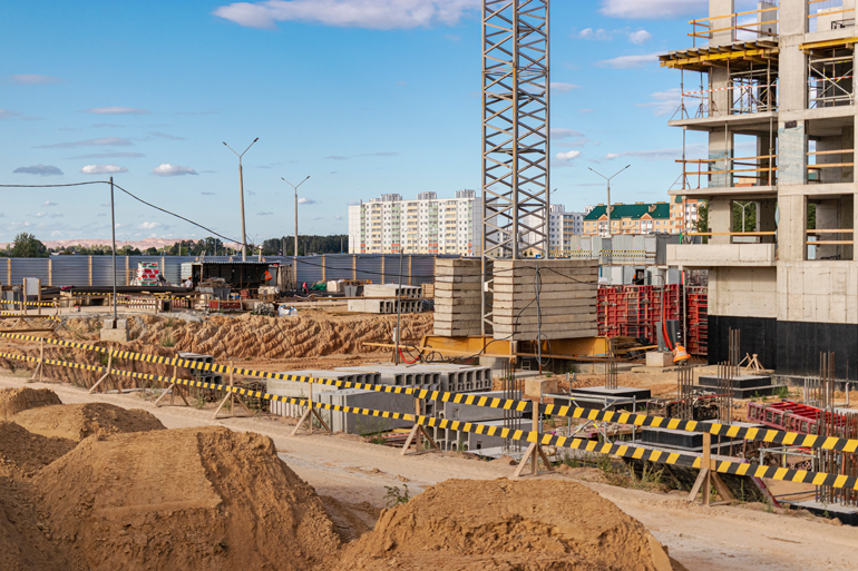 Vantagens de alugar equipamentos para construção civil